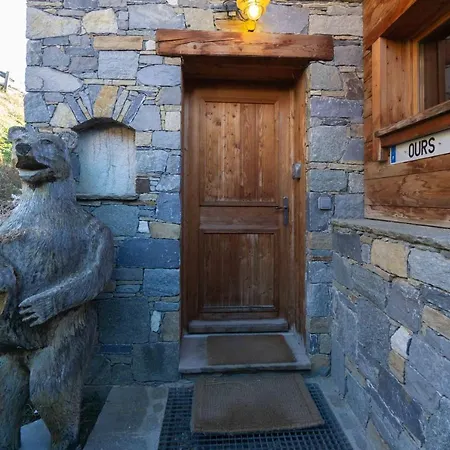 Les Ours Hotel 4*
