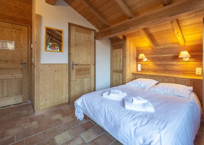 Hotel Les Ours 4*