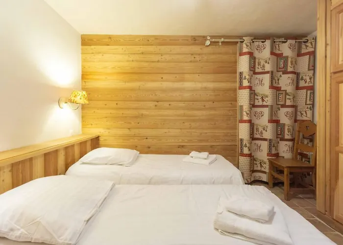 Les Ours Hotel 4*